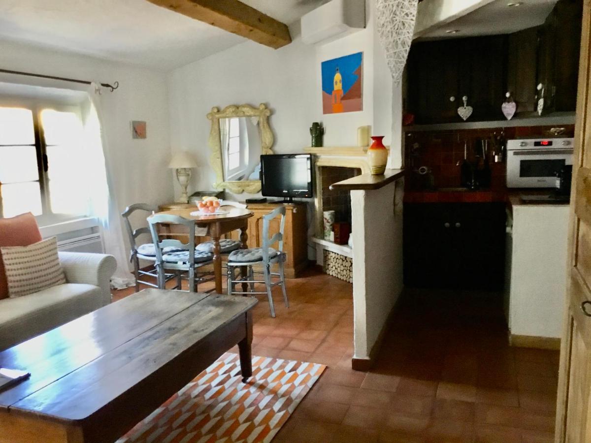 Ravissant Studio Climatise Gambetta Misericorde Au Coeur De サントロペ エクステリア 写真
